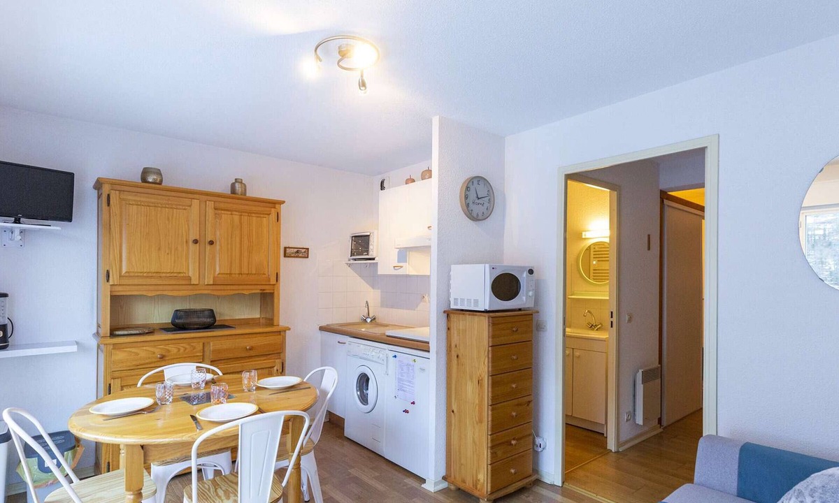 Cauterets Apartment | 1-Bedroom Apartment, 4 People, Parking, Terrace