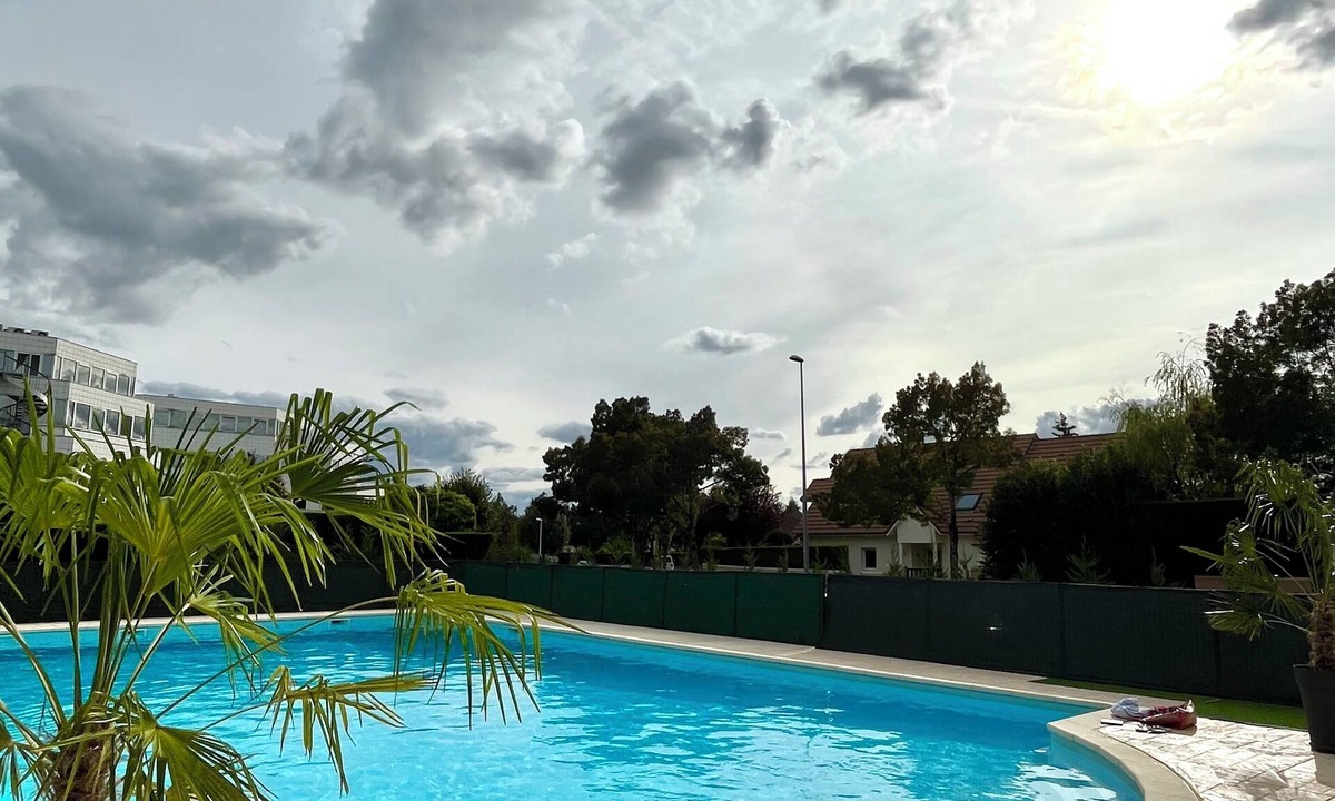 Pouilly Apartment | 1 Bedroom Apartment in Dijon