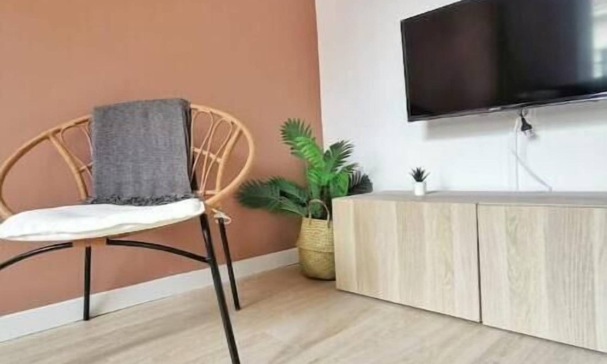 Lens Apartment | 1 Bedroom Apartment in Lens