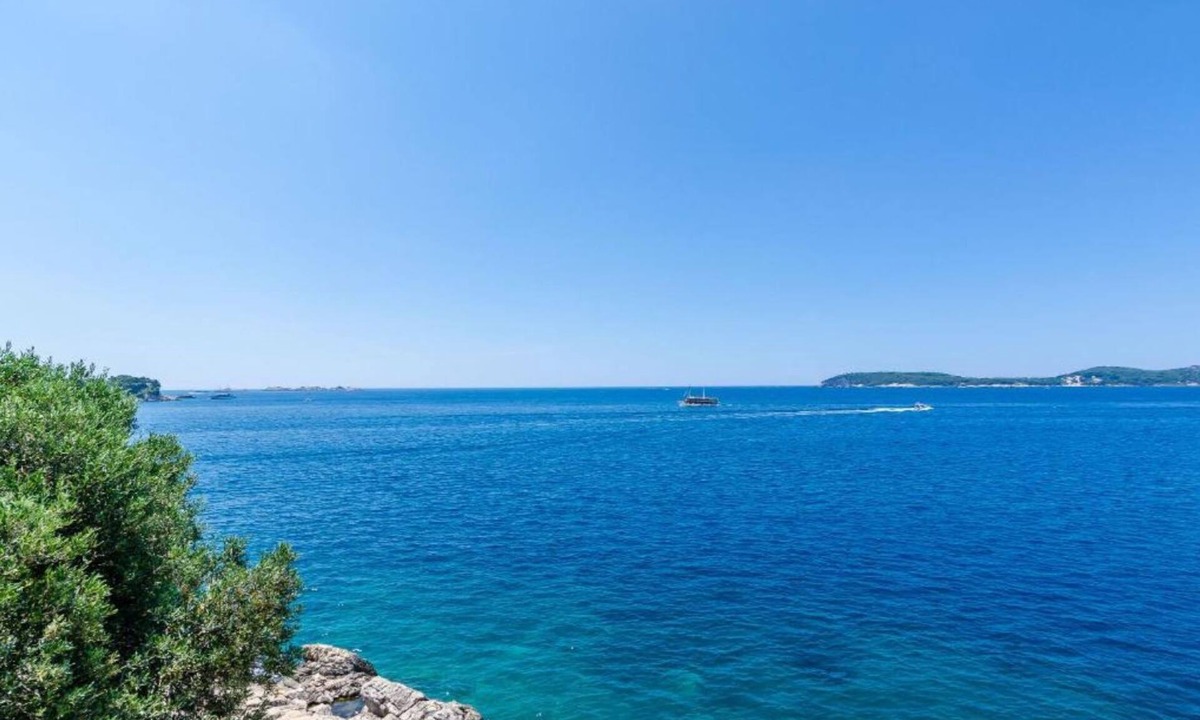 Lozica Apartment | 1-bedroom apartment with AC with pool view