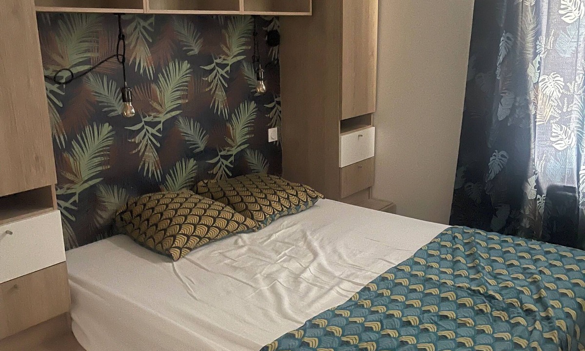 Favieres Apartment | 1-bedroom apartment With sofa bed 140 Fully equipped Functional Flexible