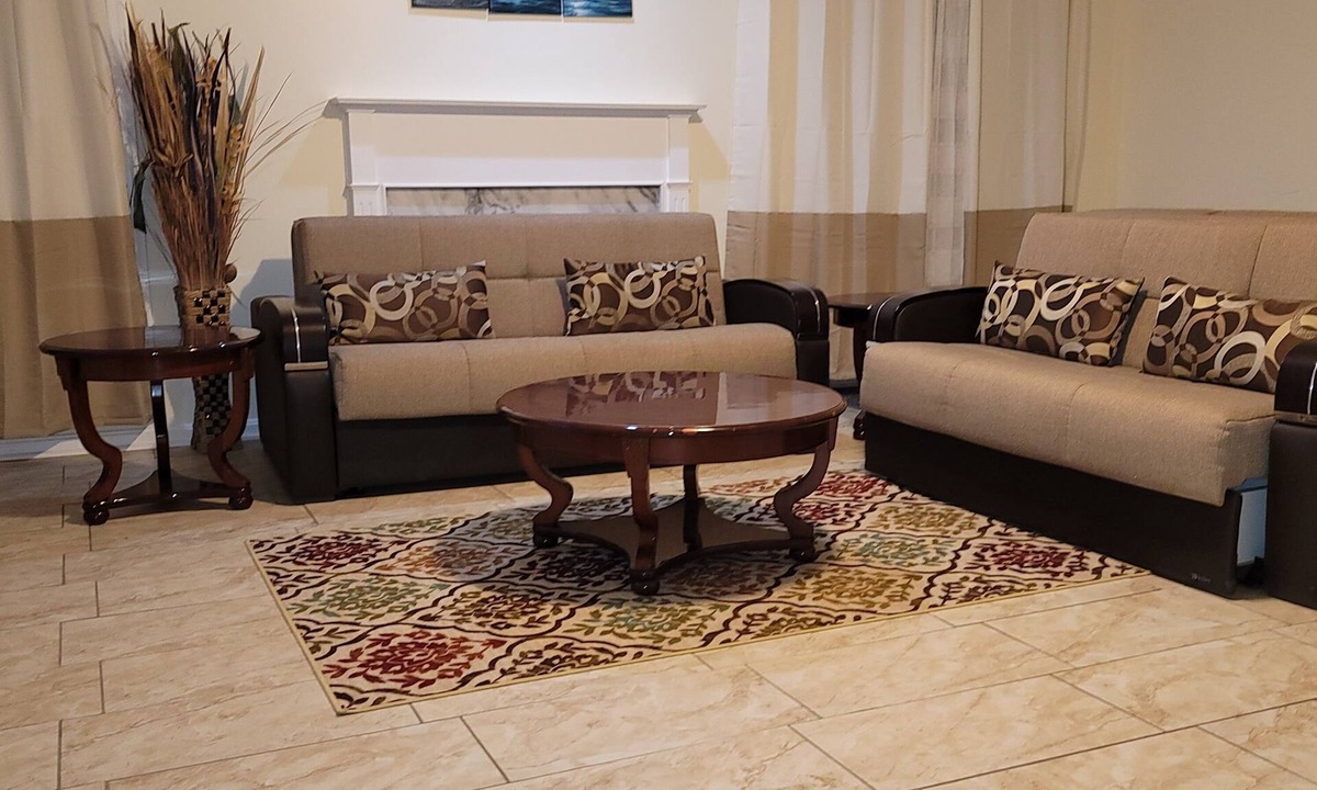 Odenton House | 1 Bedroom Basement Suite