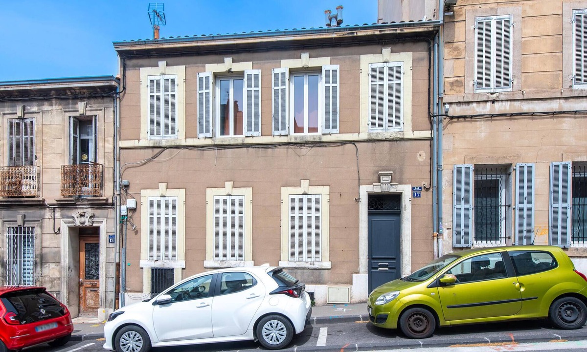 Les Chartreux Apartment | 1 bedroom beautiful apartment in Marseille