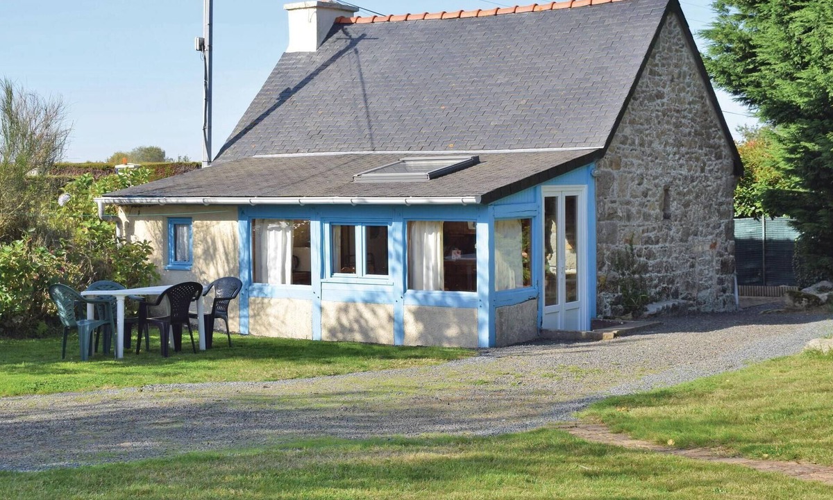 Pleubian House | 1 bedroom beautiful home in Pleubian