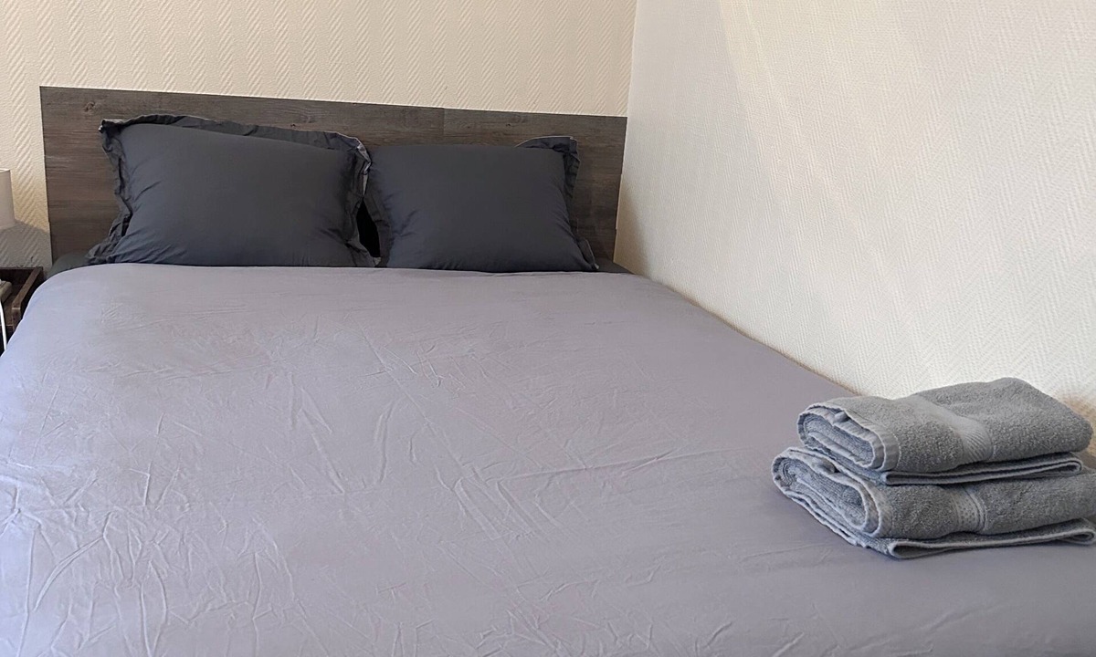 Barriere Saint Marc Apartment | 1 Bedroom Business/Family Apartment