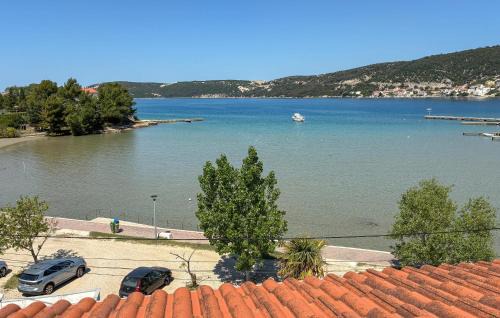 Rab Town Apartment | 1 Bedroom Cozy Apartment In Rab Supdraga