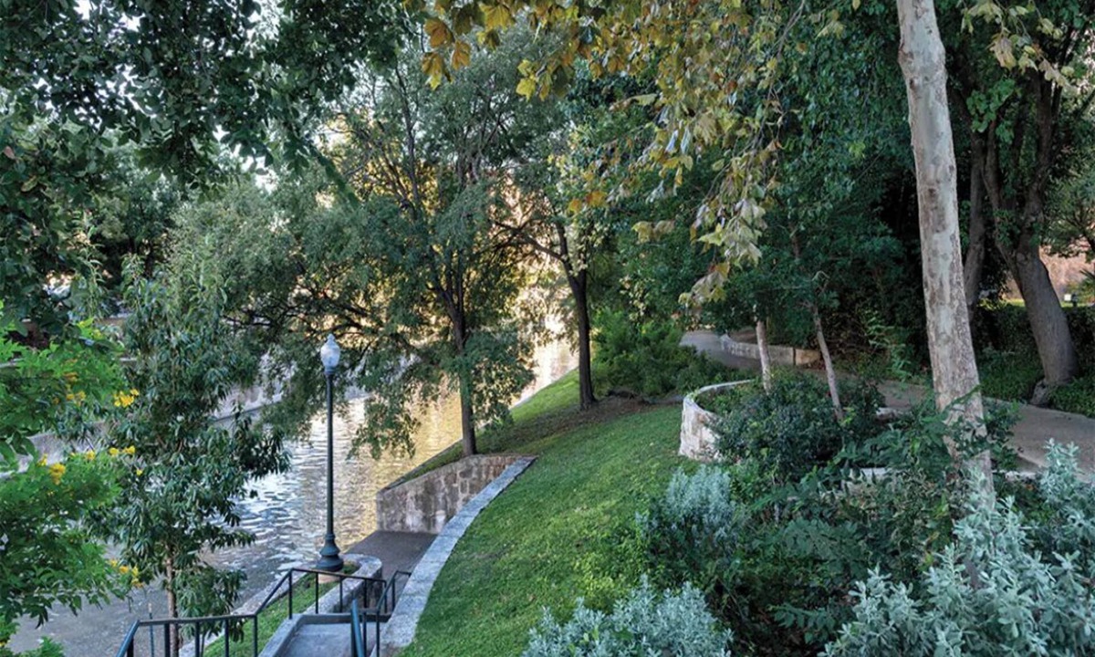 Arsenal Condo | 1 Bedroom Deluxe Condo w/Full Kitchen in San Antonio, Las Cascada Resort!