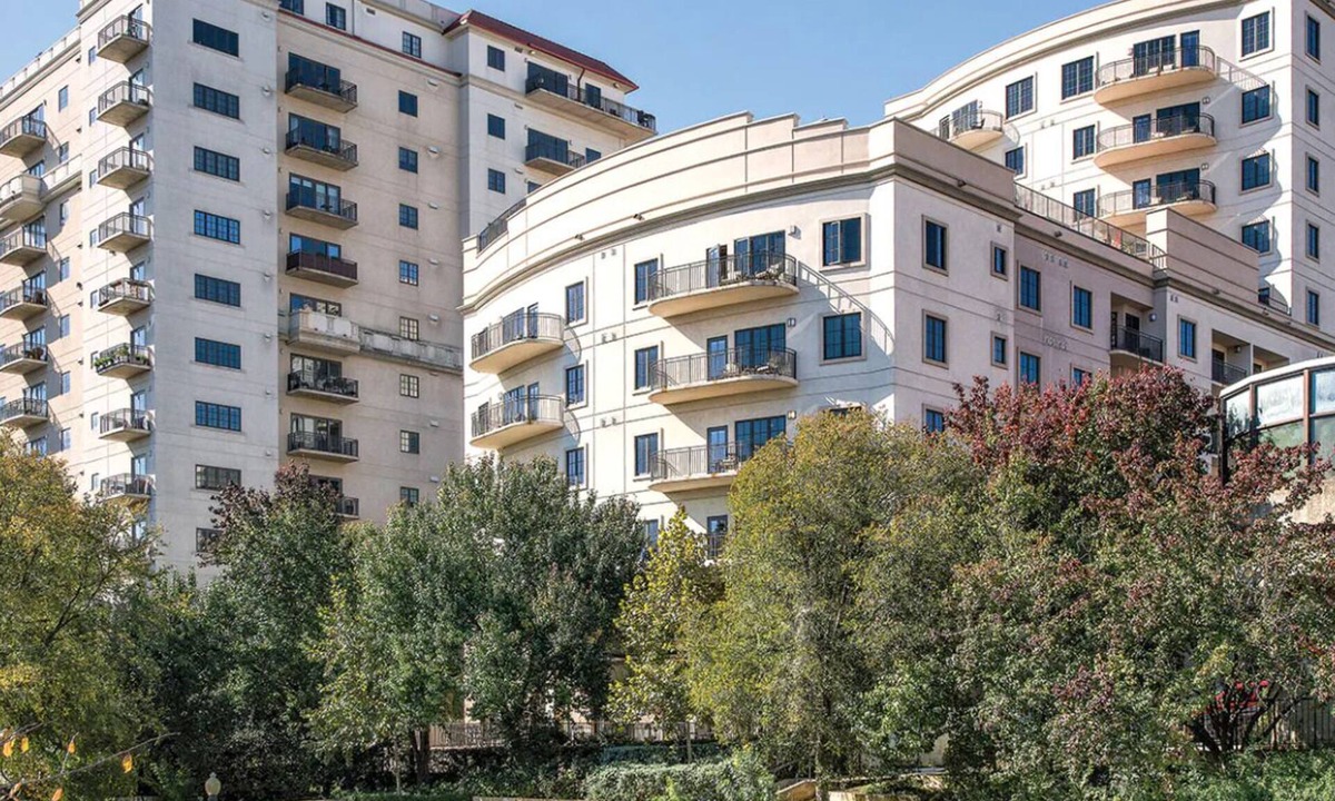 Arsenal Condo | 1 Bedroom Deluxe Condo, Sleeps 4, Full Kitchen, La Cascada Resort!