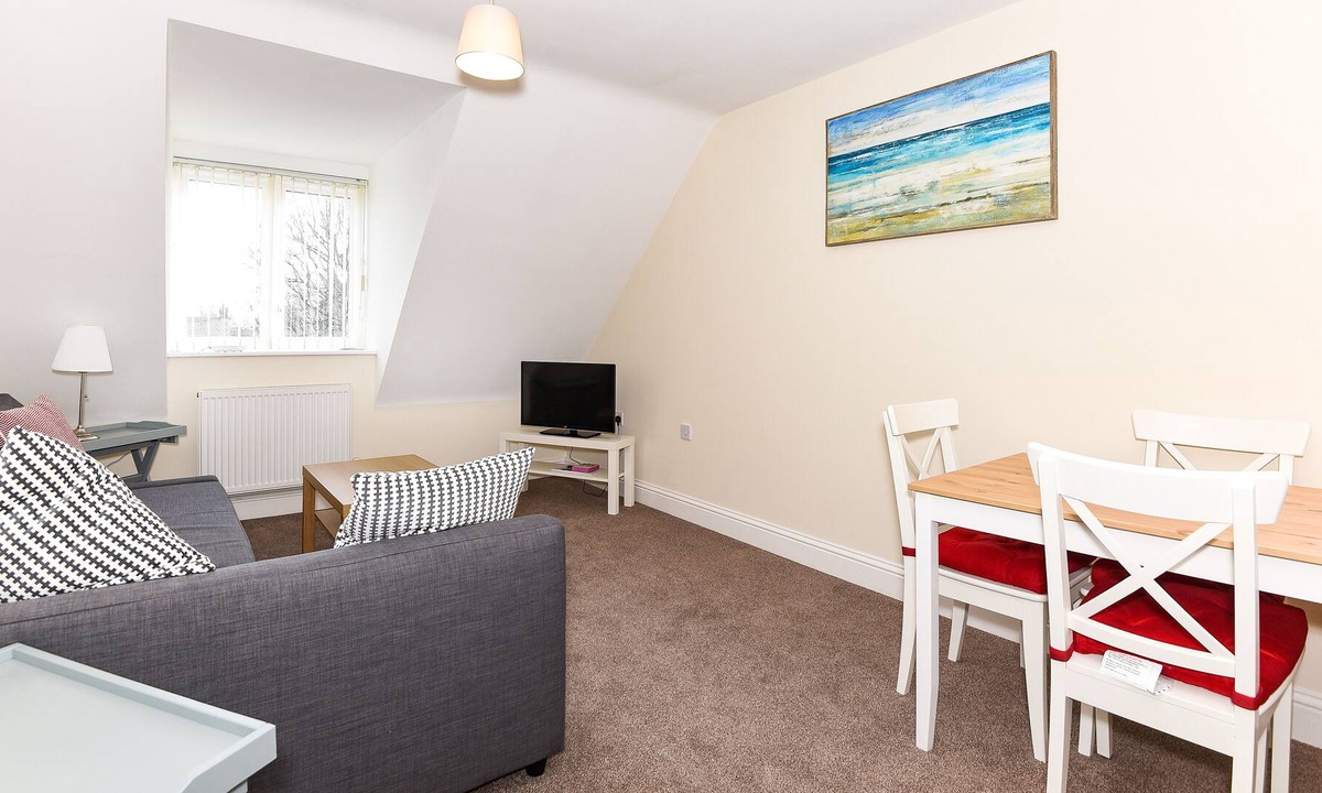 Spalding Apartment | 1 Bedroom Executive Flat to Rent