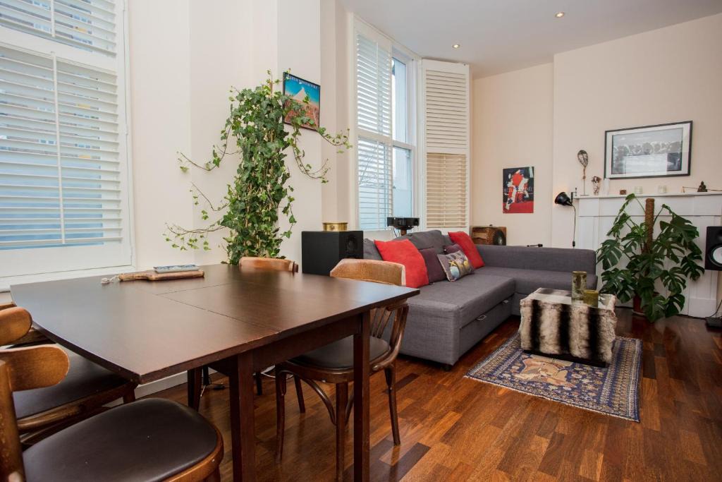 Mildmay Apartment | 1 Bedroom Flat in Islington sleeps 4