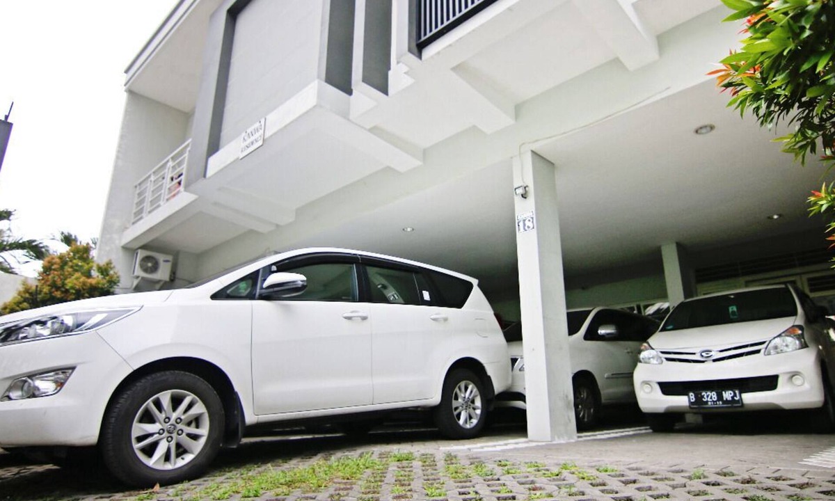 Darmo House | 1 Bedroom Guest House, 10 mnts from Tunjungan Plaza