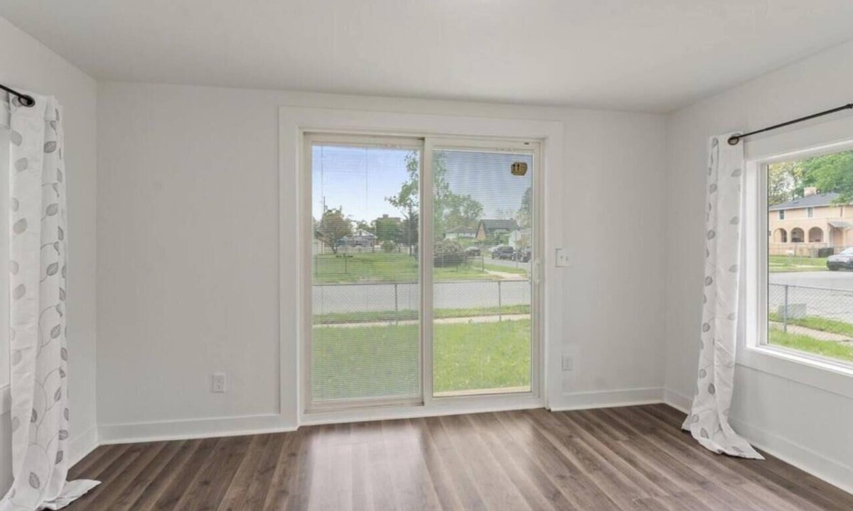South Bend House | 1-bedroom in South Bend