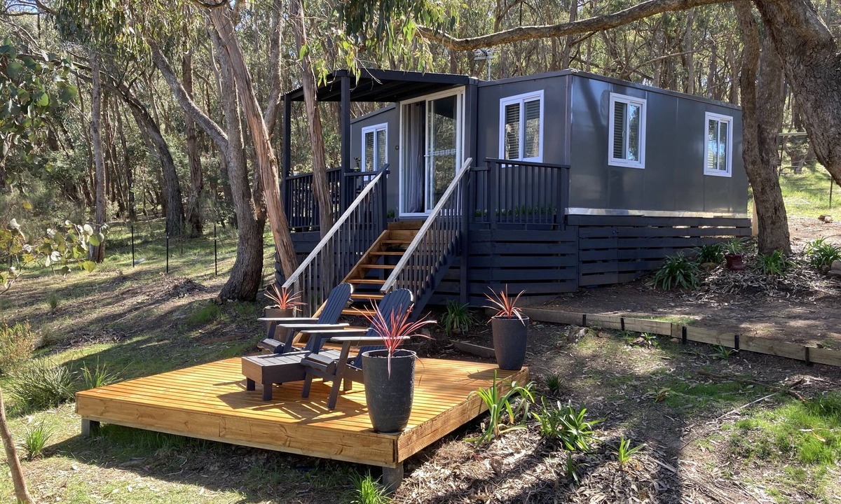 Drummond North Cabin | 1 bedroom pet friendly cabin