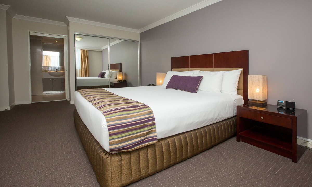 Springwood Apartment | 1 Bedroom Self-contained Unit