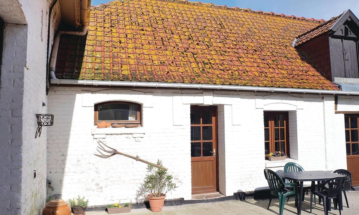 Hames-Boucres House | 1 bedroom stunning home in Hames-Boucres