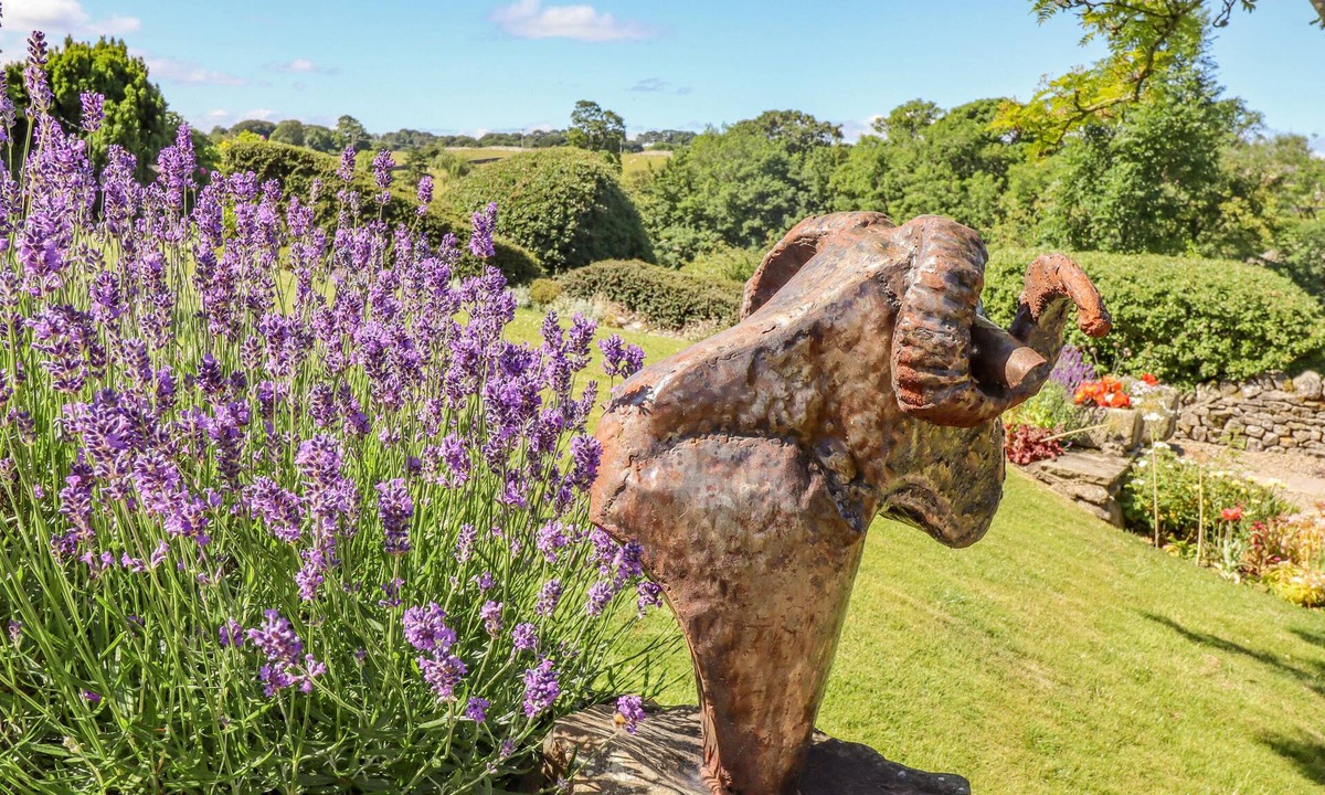 Grassington Cottage | 1 Bridge End & Garden
