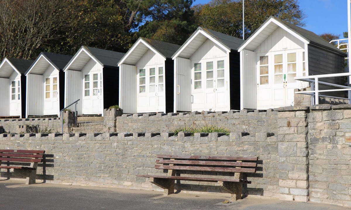 Poole Cottage | 1 Charlotte Close