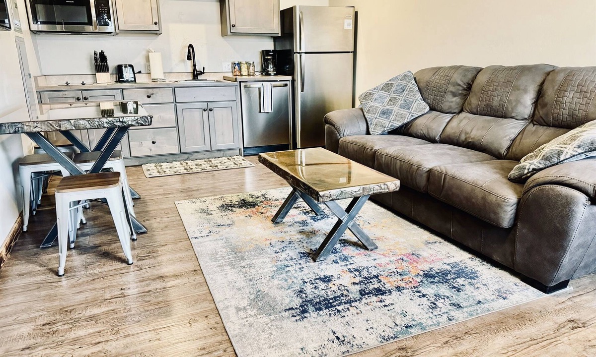 Moab South Valley House | #1 Dog and ADA Friendly, Walking distance to Hiking Trails