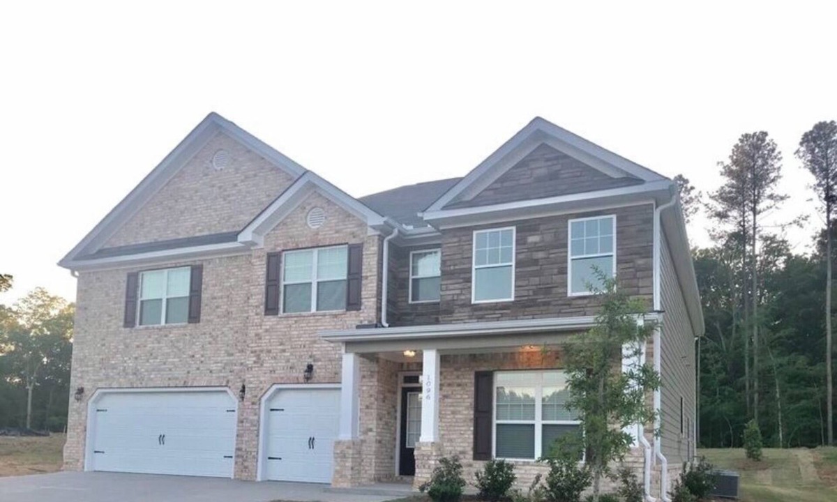 North Augusta House | 1 exit away from Masters & all entertainment near Washington Rd.