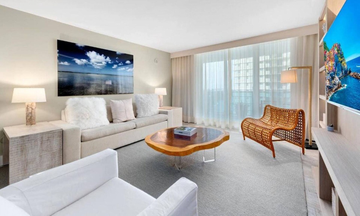 South Beach Condo | 1 Homes Luxury Private Resident Suite, Miami Beach Oceanfront Location