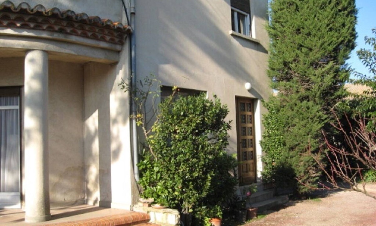Gard Rhodanien Bed & Breakfast | 1 homestay in a private house with garden