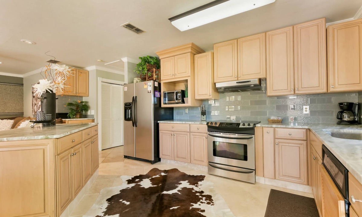 Mid Island Apartment | 1 Island Hideaway