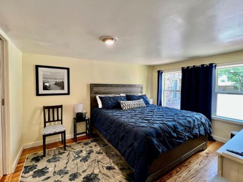 Las Cruces House | 1 king bd with big fenced back yard pets welcome