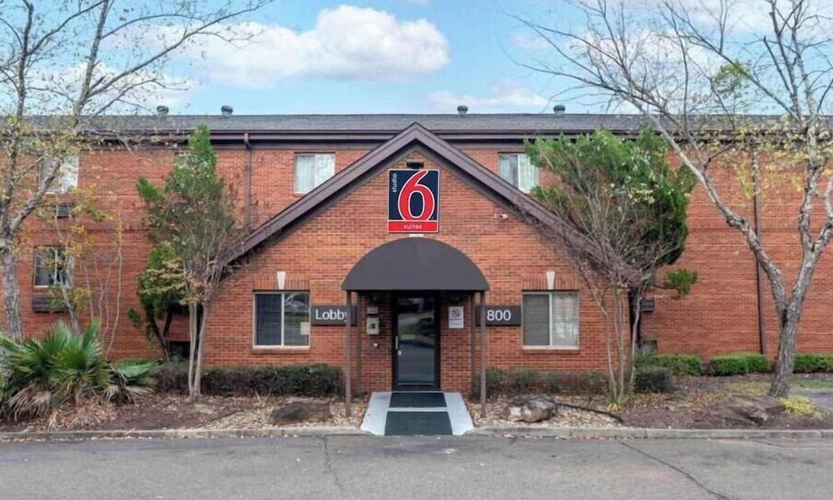Tougaloo Apartment | 1 King Bed | Hearing Accessible, Kitchen