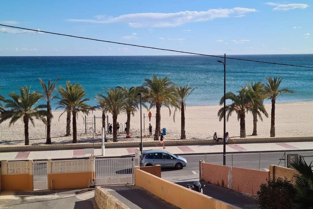 Coveta Fuma Apartment | 1° Línea de playa