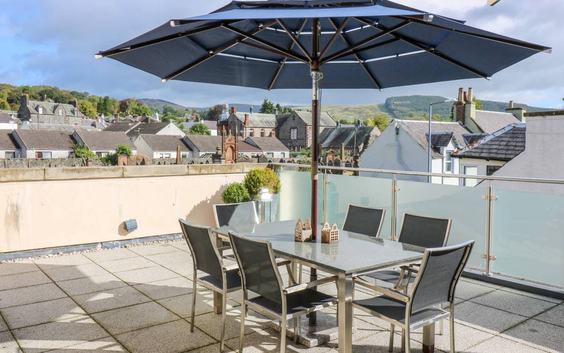 Moffat Cottage | 1 McAdam House