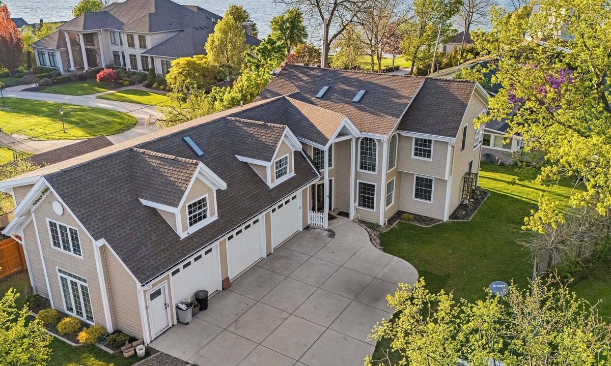 Athol Springs House | 1 Mi to Beach: Nature Paradise in Lake View!