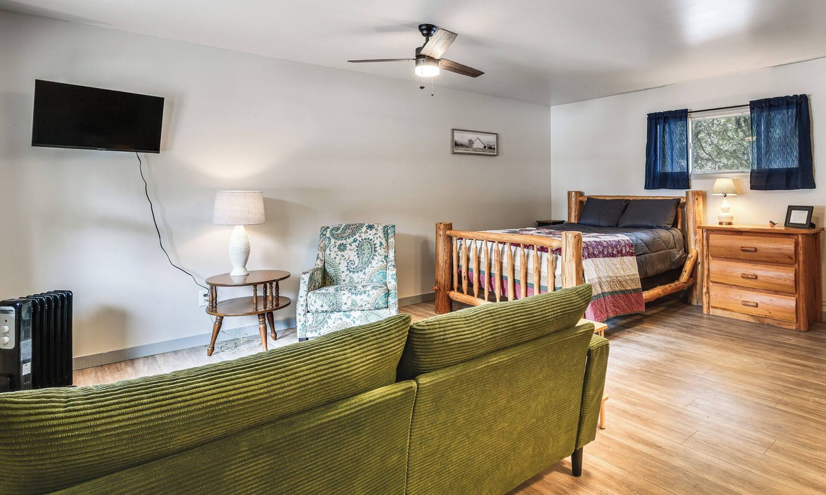 Schroon Lake Apartment | < 1 Mi to Boat Launch! Schroon Lake Basecamp