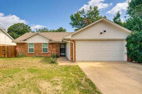 Denton House | 1 Mi to Denton Square: Family Home w/Fenced Yard!