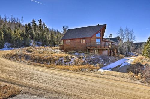 Silvercreek House | 1 Mi to Granby Ranch Family-Friendly Cabin!