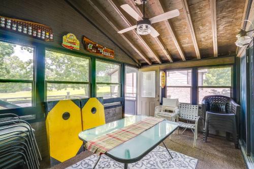 Osage Beach House | 1 Mi to Margaritaville Resort: Cottage w/Fire Pit