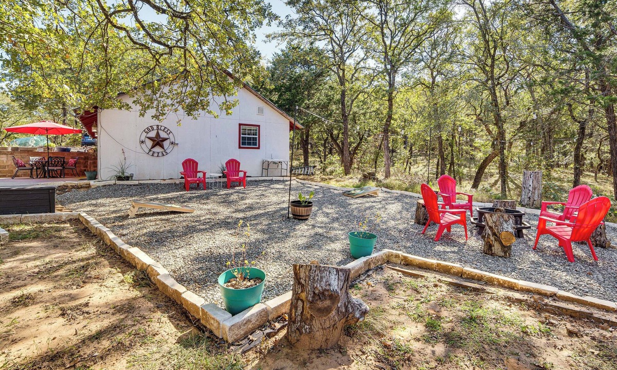 Pottsboro Cabin | 1 Mi to Park & Boat Ramp! Lake Texoma Retreat