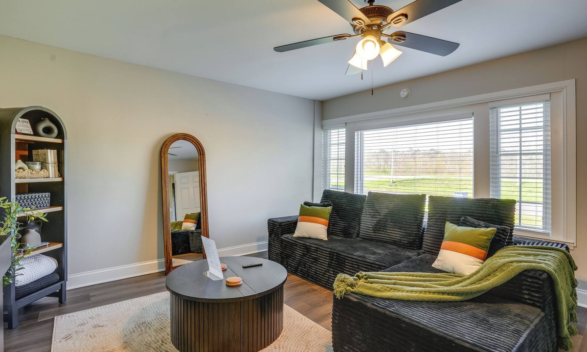 Collegedale Condo | 1 Mi to SAU: Collegedale Apt w/Shared Yard!
