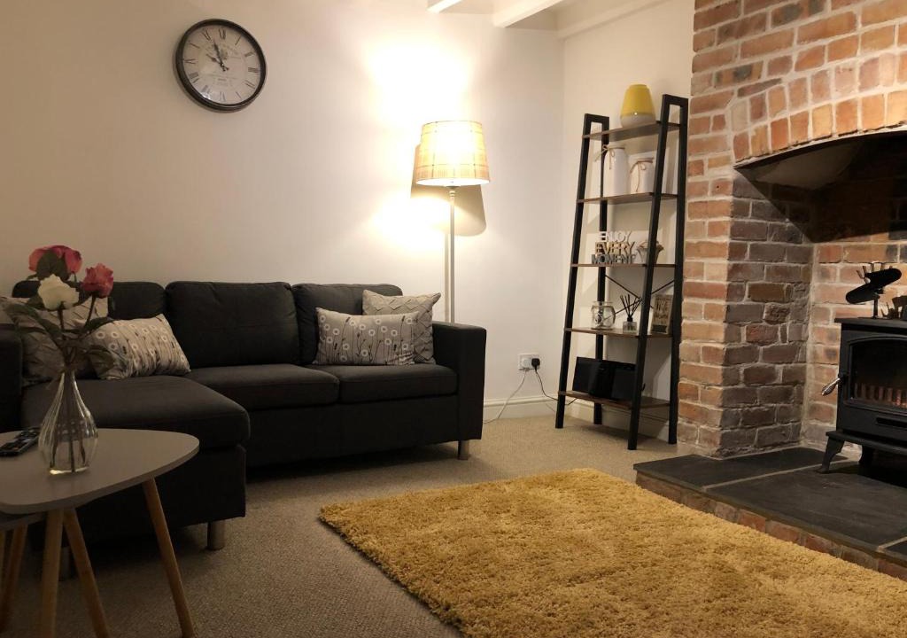 Llanuwchllyn Apartment | 1, PEN Y BANC COTTAGE
