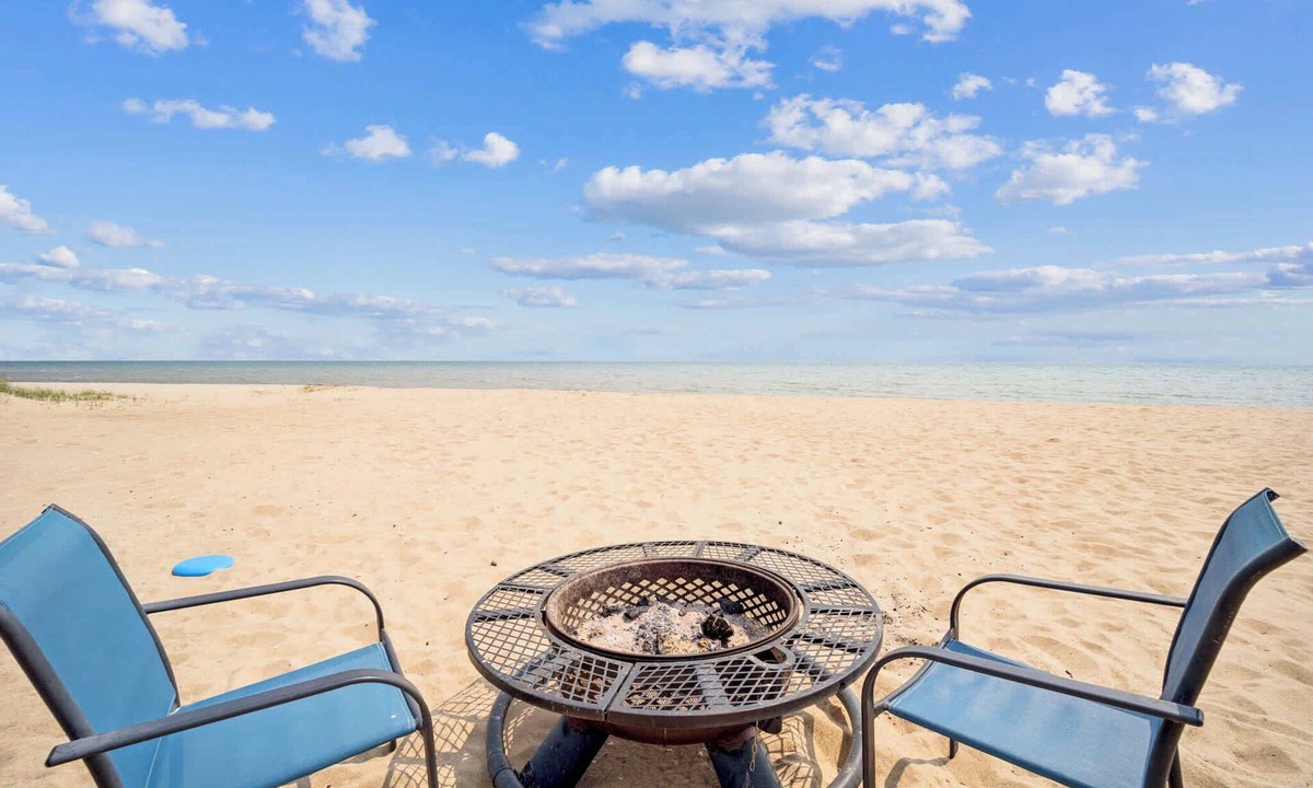Oscoda Cabin | #1 | Relax right on the beach