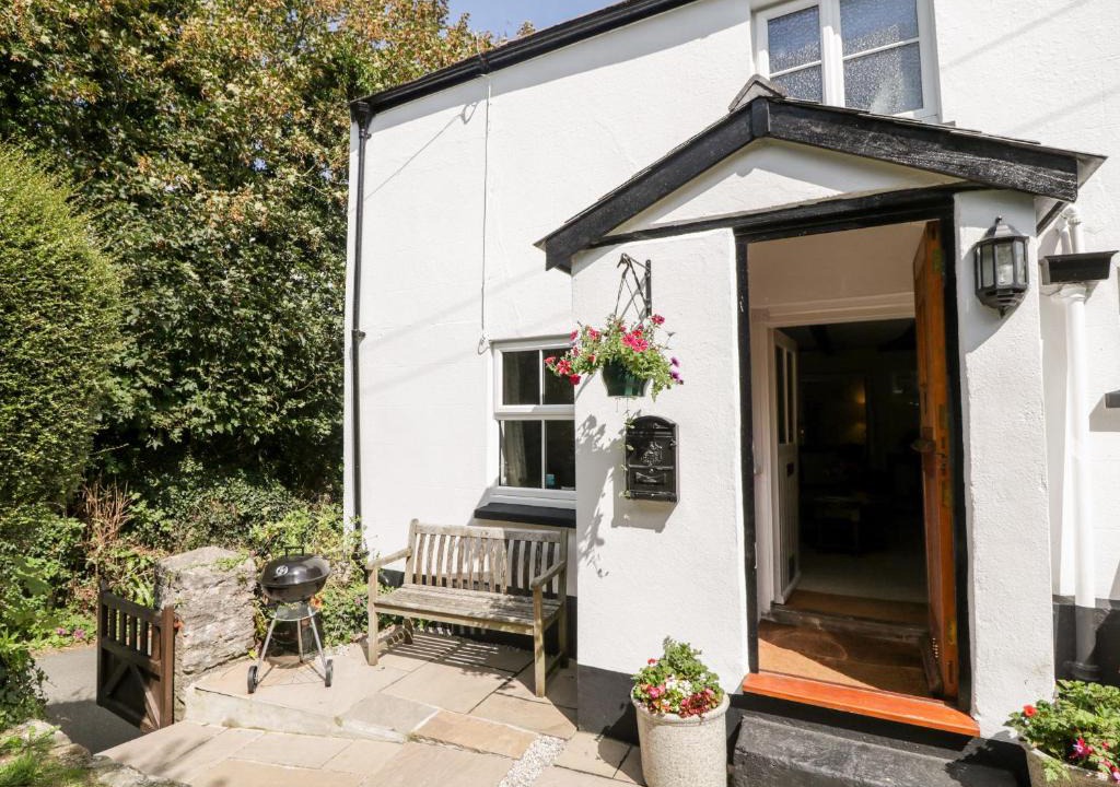 Burgh Island House | 1 Rock Cottages