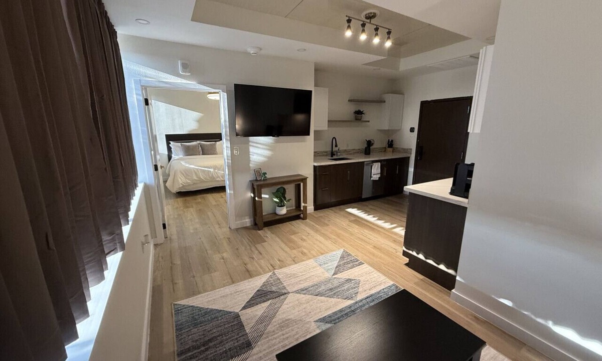 Tulsa Apartment | 1 - Serenity Suite - 1 - Reese Tower