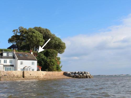 Lympstone House | 1 The Quay