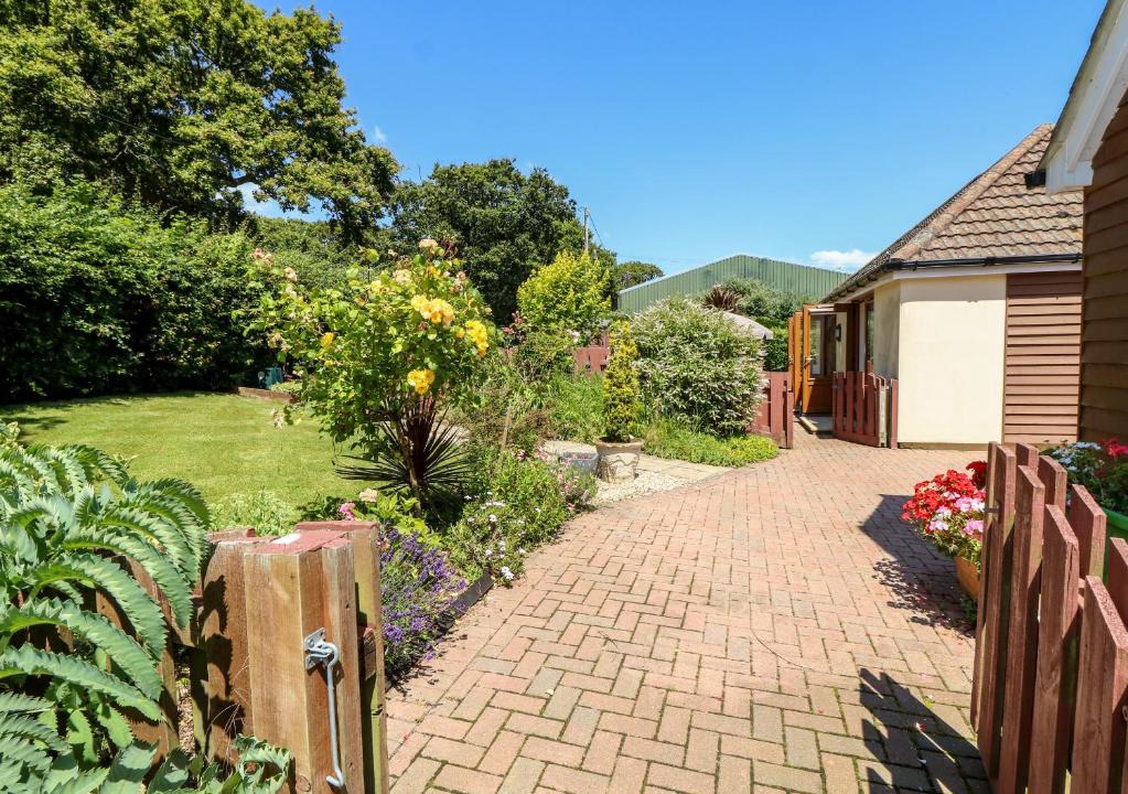 Ryde House | 1 The Stables