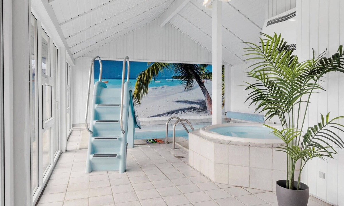 Vrist Strand House | 10 bedroom accommodation in Harboøre
