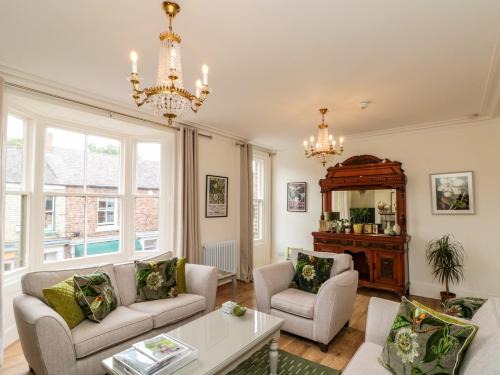 Guisborough House | 10 Chaloner