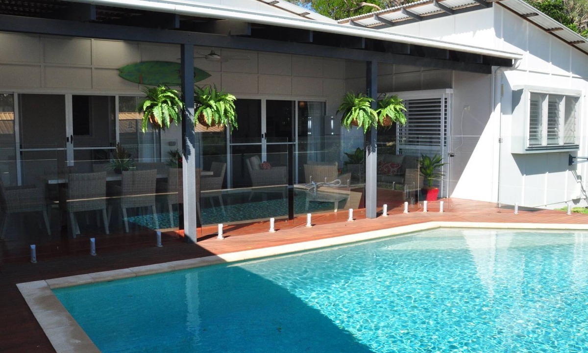 Rainbow Beach House | 10 Double Island Drive - Rainbow Beach