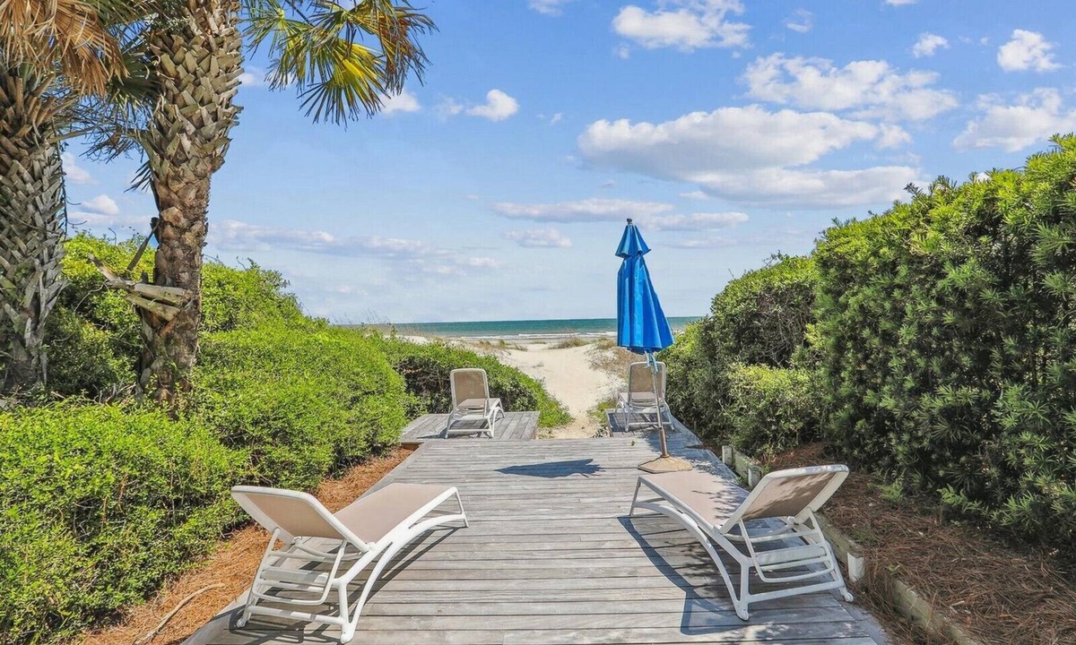 Beach Lagoon House | 10 E Beach Lagoon ~ Luxurious Ocean Front Sea Pines Homes