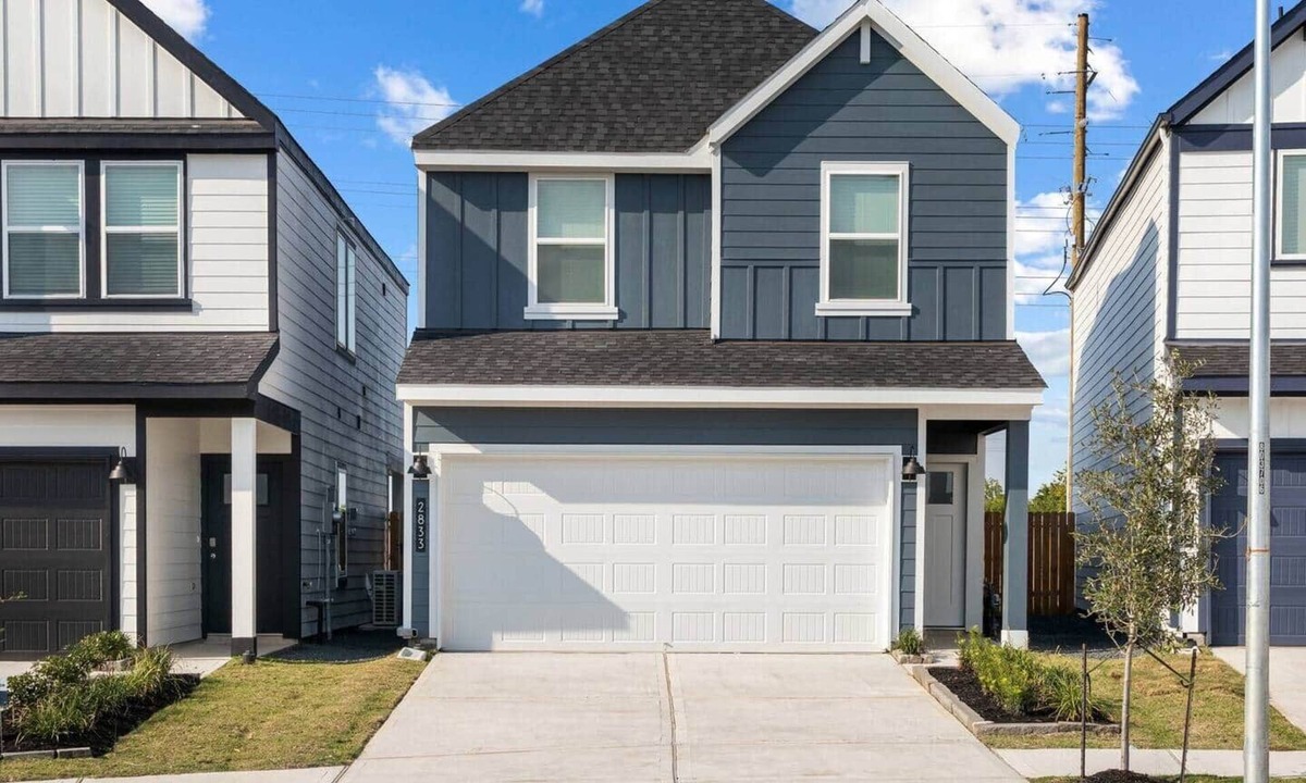 Southeast Houston House | 10 min from Houston Stadium - Tesla L2 Charger
