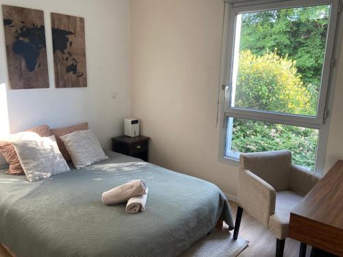 Rosny-sous-Bois Apartment | 10 min from Paris AND close to Metro