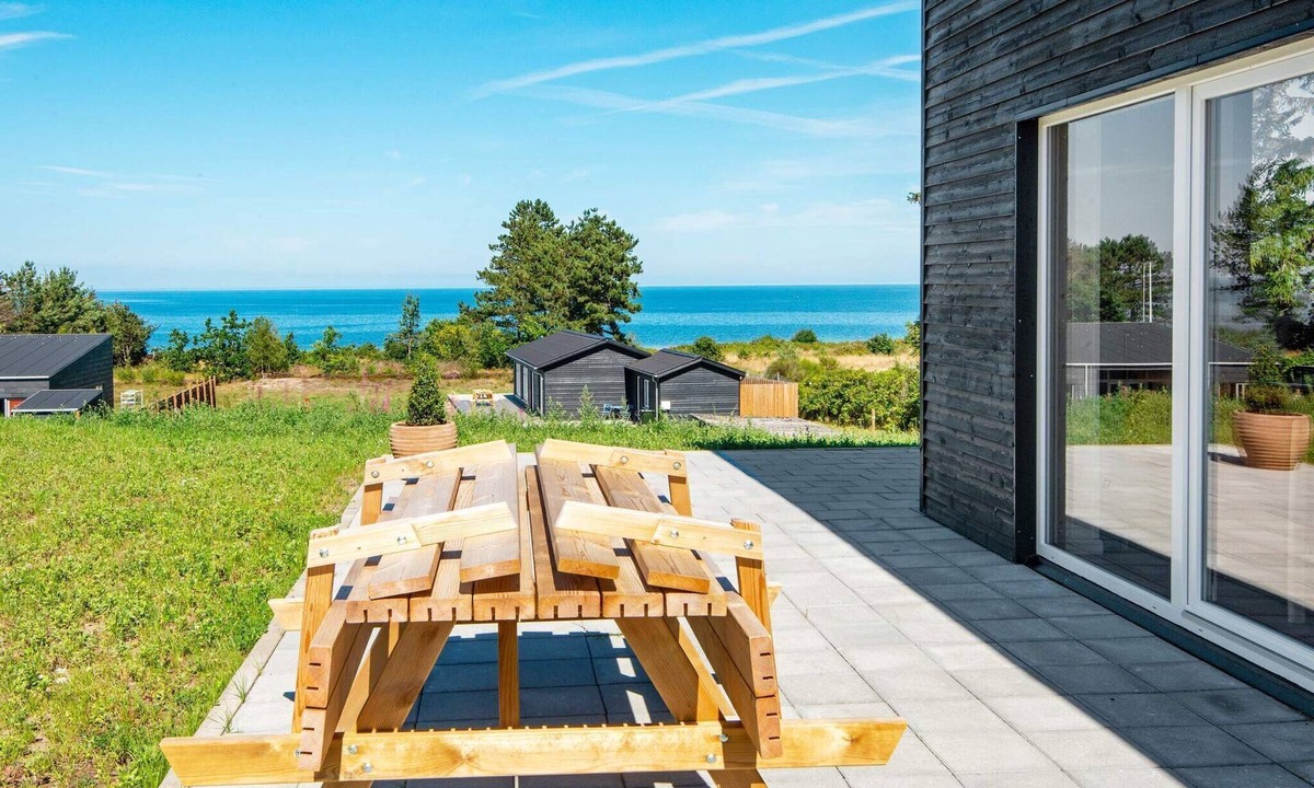Allingabro House | 10 person holiday home in Allingåbro